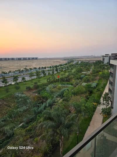 For sale apartment 167 sqm in Madinaty B14 view of the flood channel at a special price