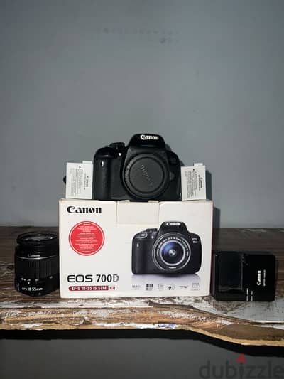 Canon 700D