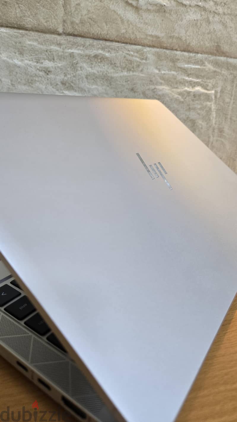 hp845 g8 7