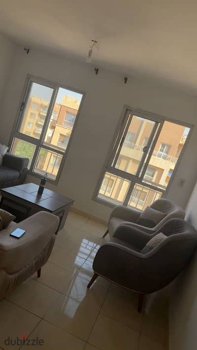 My City Apartment 116m Rent B11 Empty Directly in Front of Services