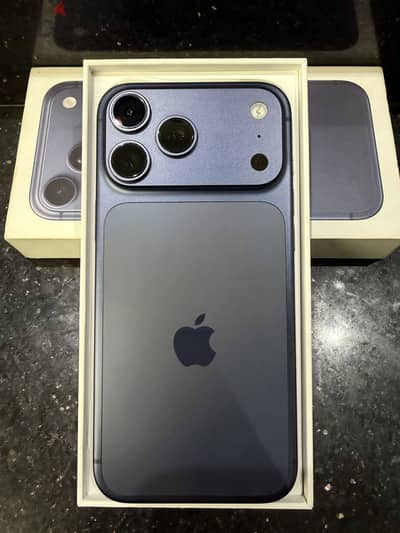 Apple - iPhone 17 Pro Max