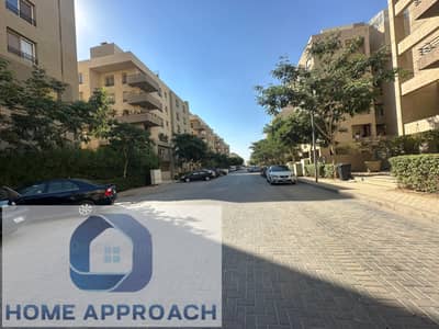 شقة مميزة للبيع في كومباوند ذا سكوير من صبور، بالمربع الذهبي في التجمع الخامس، بمساحة 176 متر مربع، في موقع استراتيجي مميز بالقرب من أهم الكمبوندات والمحاور الرئيسية