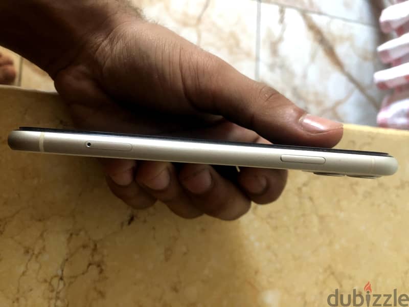 Apple - iPhone 11 5