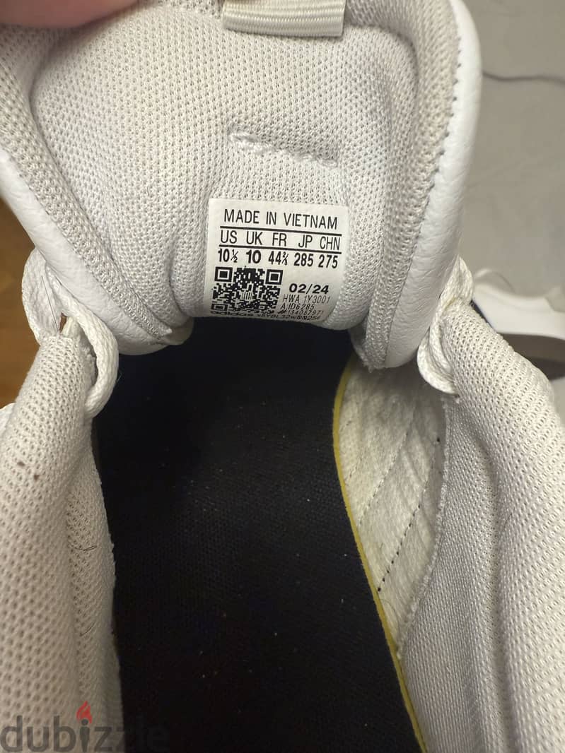 Adidas Original Sneakers 2