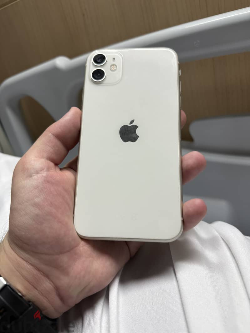 Apple - iPhone 11 1