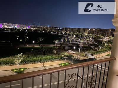 شقة متشطبة بالمطبخ ف مرحلة Crescent مساحة 237 م 3 غرف نوم استلام فوري للبيع ف اميز لوكيشن وفيو مفتوح فى كمبوند ميفيدا التجمع الخامس Mivida New Cairo