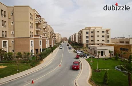 شقة 155 متر للبيع في قطامية بلازا سوديك بالمطبخ والتكييفات تشطيب الترا سوبر لوكس