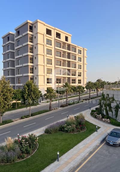 "Immediate Delivery with 10% Down Payment & Installments up to 10 Years – Limited Time Offer | Strategically Located Directly on the Suez Road | Creek