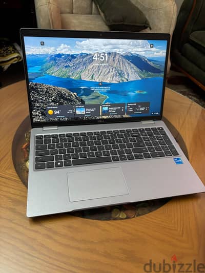 Dell Latitude 5530 12th gen i5 1250p