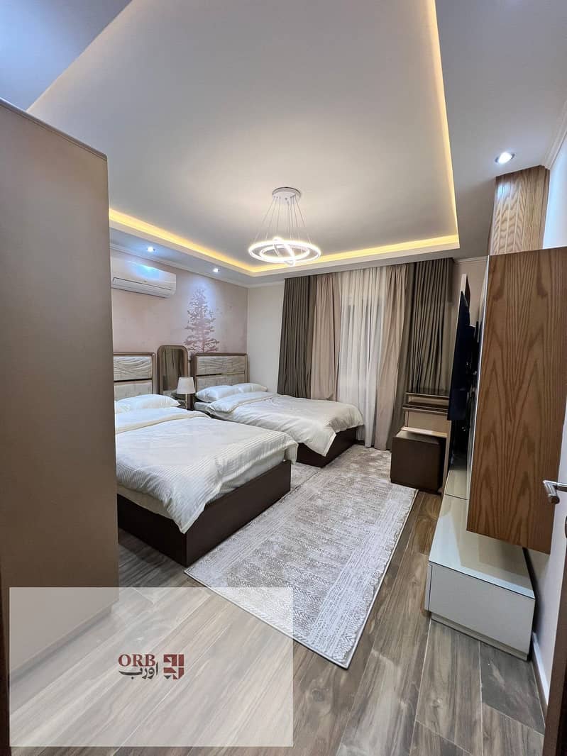 3 BR Apartment in Amorada, photo 6 of 10