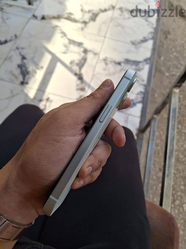 iPhone 15 128G 1