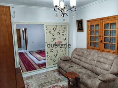مفروش محرم بيك ٣ غرف وريسبشن ٣ ق على. ترام دور ٧