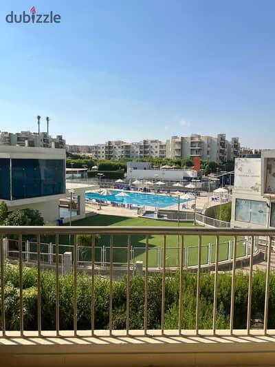 Apartment 134 m 3 bedrooms for rent view pool & clubhouse