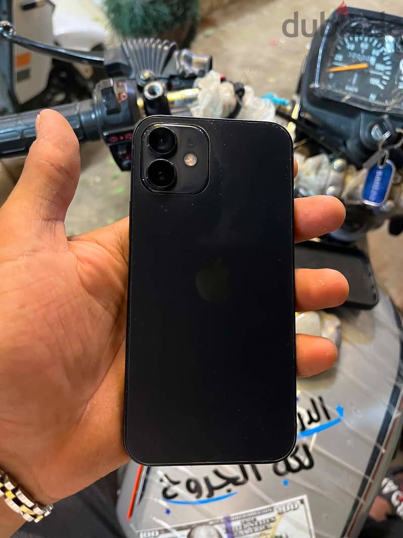 Apple - iPhone 12 1