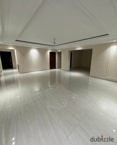 شقه  متشطبه بالتكييفات استلام فورى في فيلدج ويست الشيخ زايد بالقرب من Etapa و Beverly Hills و دقائق من Arkan Plaza