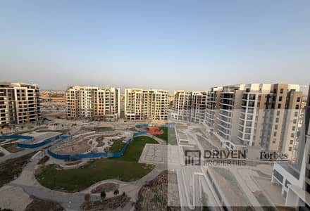 شقة متشطبة بالتكييفات للبيع بالتقسيط في أبراج زد الشيخ زايد استلام 2027 زد ويست    ZED West Sheikh Zayed ZED Towers