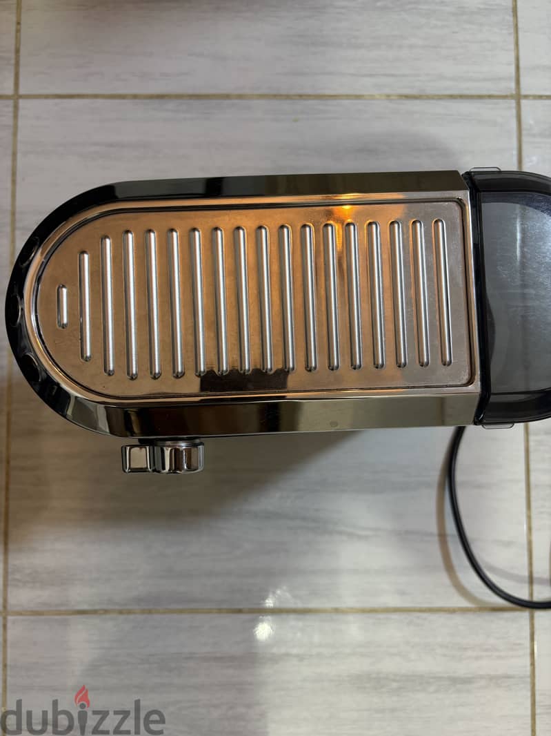 Delonghi Dedica EC685 2