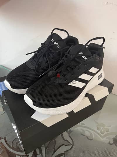 جزمةadidas original للبيع