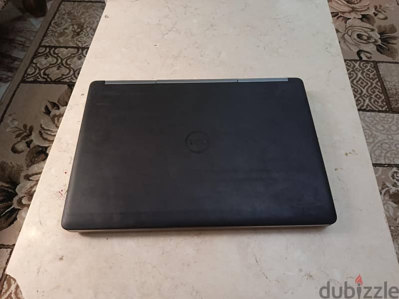 Dell precision 7520 1