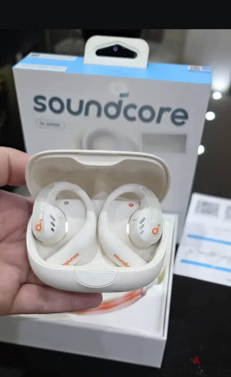 Soundcore AeroFit Pro 4