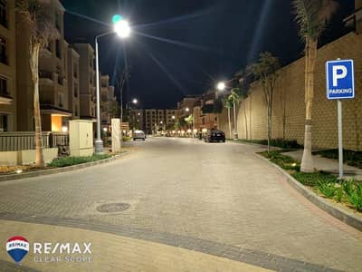 with apartment for sale for limited offer beside Madinty
