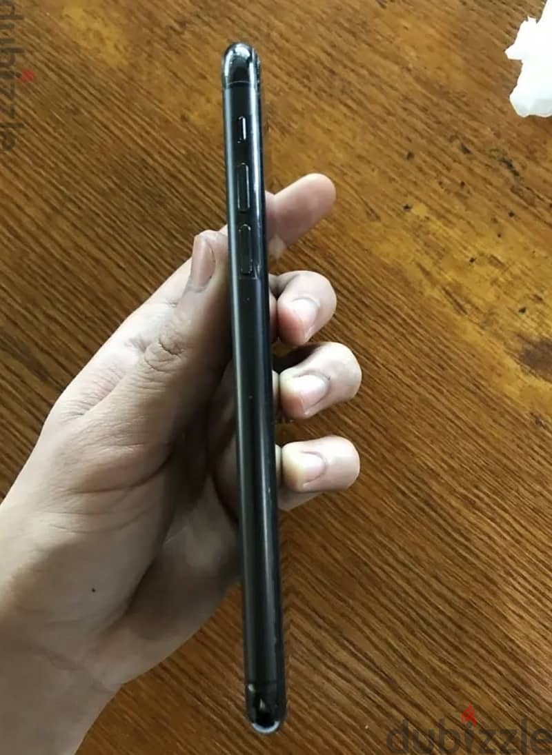 Apple - iPhone 11 Pro Max 4