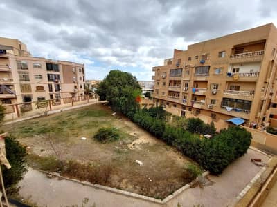 Apartment for sale at a bargain price in a private villa—District 11, Neighborhood 1, Sheikh Zayed.
