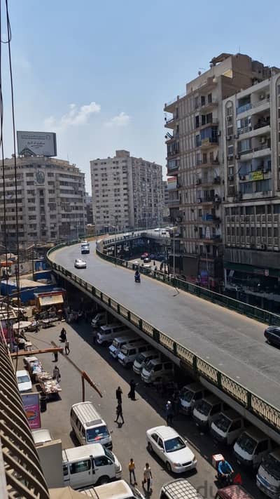 شقه للبيع بشارع مراد الرئيسي مساحه 200 متر تصلح لجميع الاغراض