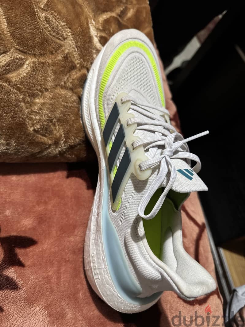 ShoesUltra Boost Light (Original) 2