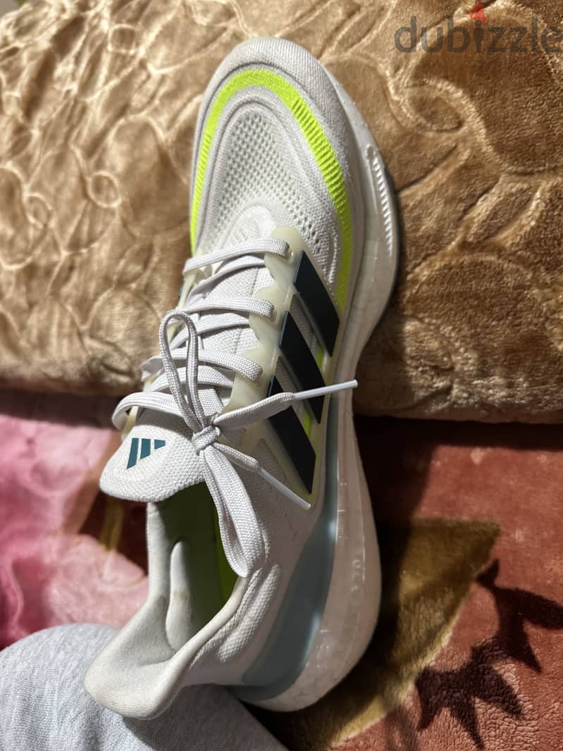 ShoesUltra Boost Light (Original) 3