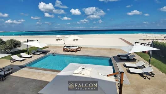 in the sea villa first row ready to move finished+furnished with ACS ultra luxury vip view+location