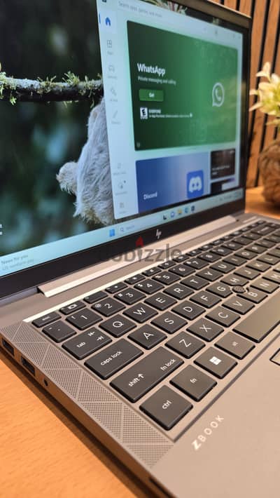 hp ZBook firefly 14 g8