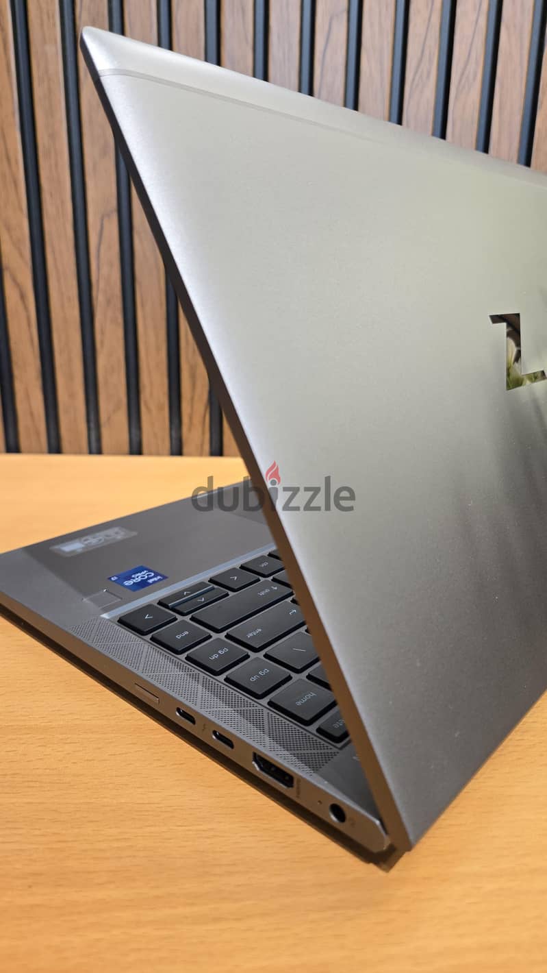 hp ZBook firefly 14 g8 4