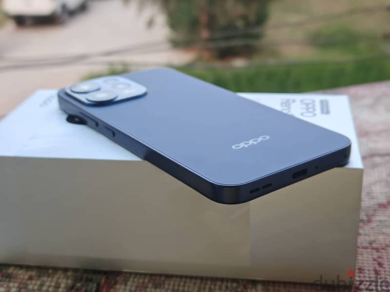 OPPO Reno 15F 3