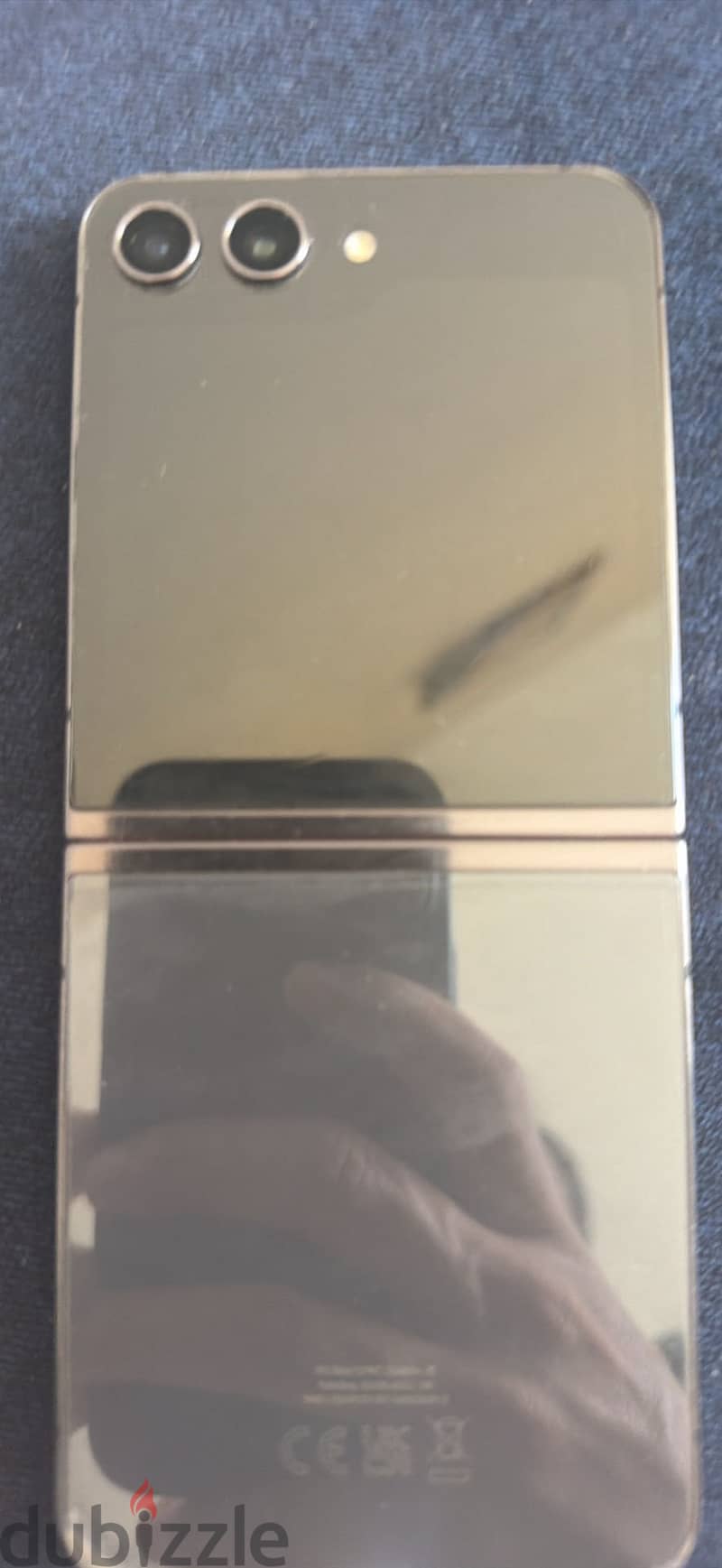 Samsung Z Flip 5 4