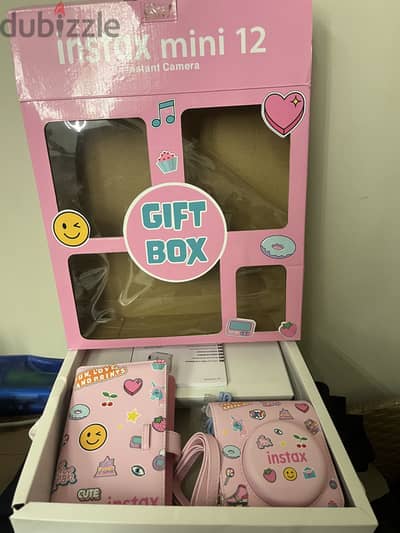 Instax Mini 12 Gift Box