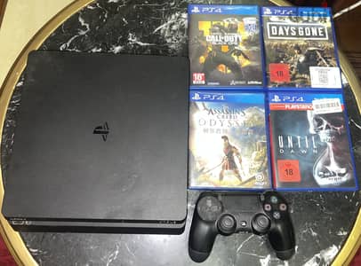 Playstation 4 slim 500GB V13.52 with console and 4 games