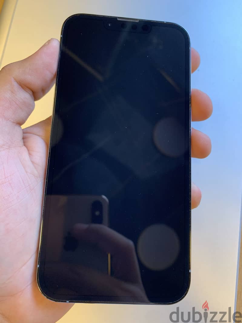 آبل - آيفون 13 برو 4