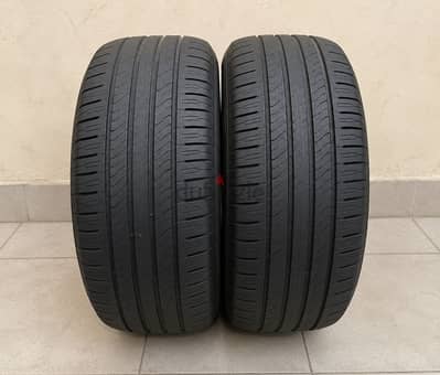 للبيع – ٢ فردة كاوتش Goodyear 