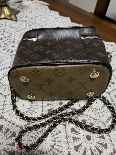 Louis Vuitton crosses back