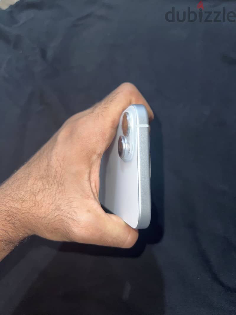 آبل - آيفون 15 بلس 1