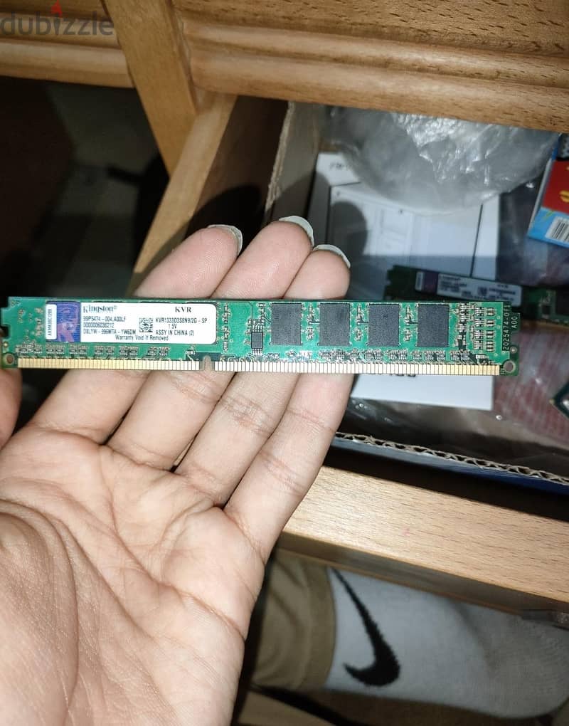 2GB DDR3  Kingston RAM 2