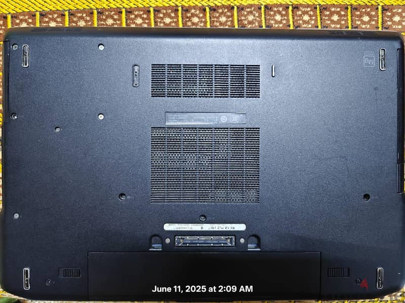 لاب توب ديل /lab top dell 3