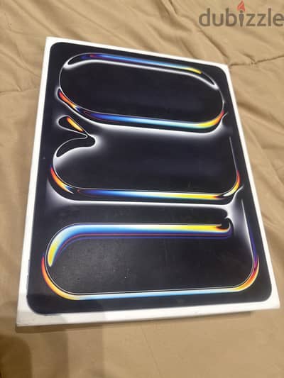 Apple iPad Pro 13 inch M5 256g 12g ram battery 100% Wifi