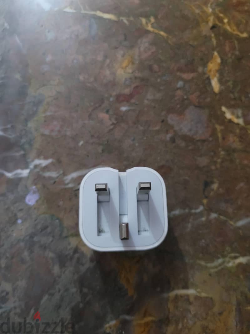 original apple charger 1