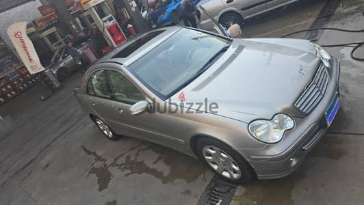 Mercedes-Benz C200 2005 Mercedes-Benz C200 Kompressor W203 Elegance