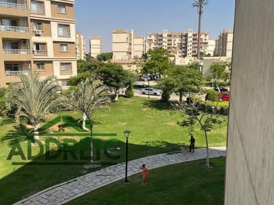 شقة رقم 124، نموذج B6، الدور الثاني، 3 غرف نوم، 2 حمام، تشطيب ألترا سوبر لوكس، إطلالة على الحديقة، من مجموعة طلعت مصطفى.