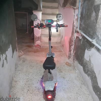سكوتر كهرباء بحاله ممتازه