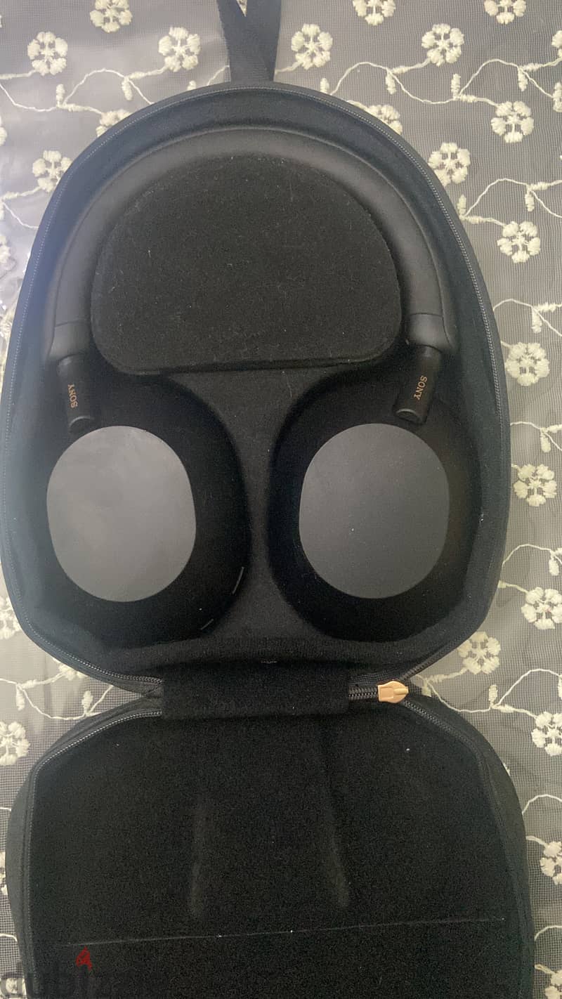 Sony WH - 1000XM5 5