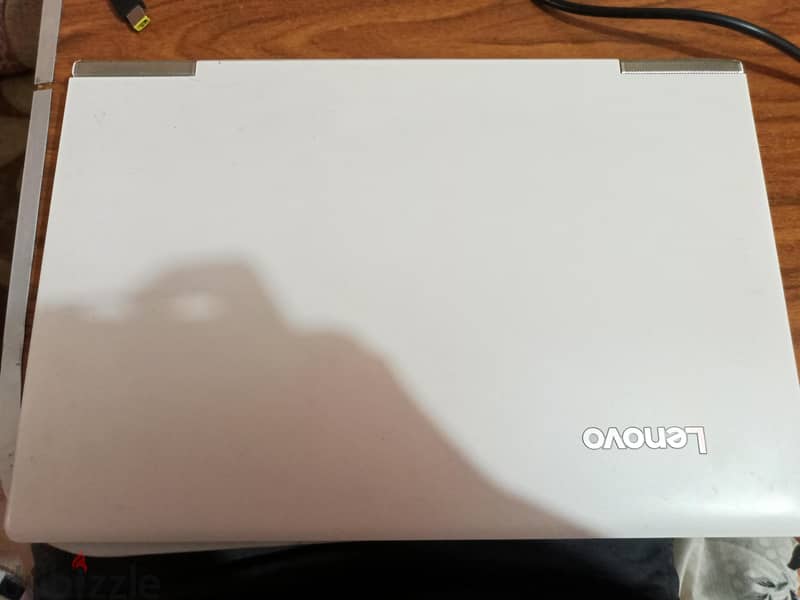 Lenovo IdeaPad 700 6